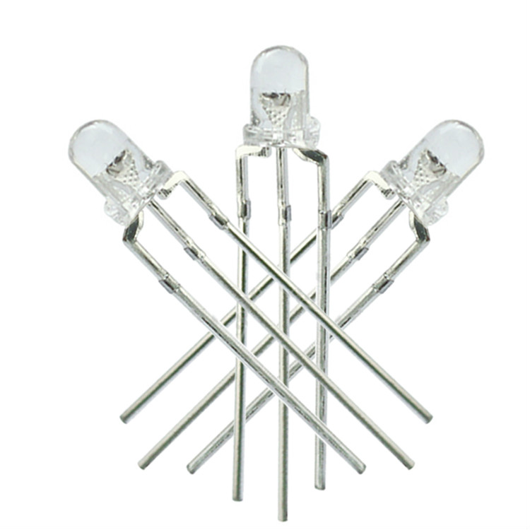 LED 램프 비드의 색상을 제어하는 것은 무엇입니까?