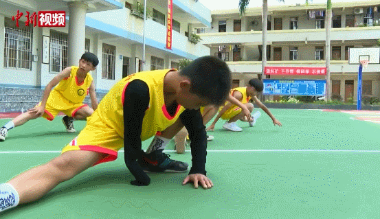 只有一条腿的他为何比我更会打篮球：从骆祥健