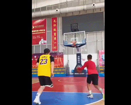 只有一条腿的他为何比我更会打篮球：从骆祥健