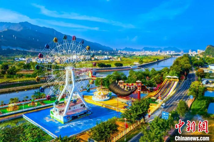 花径瑶马开跑：八千余名选手共赴绿美连南春日