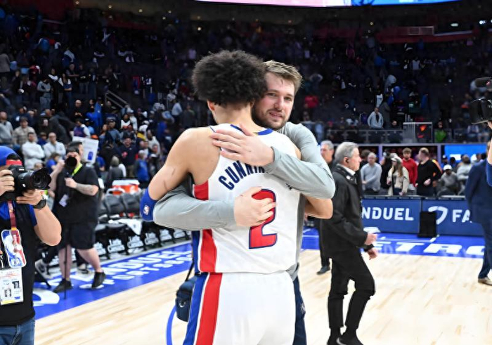 东契奇坎宁安申诉成功获评奖资格 爱德华兹遭驳